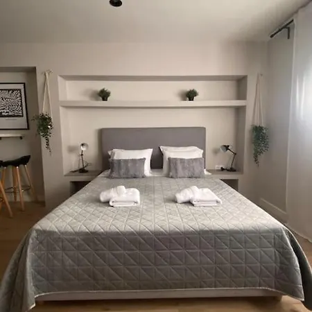 Appartement Next To Campus & Hospitals-thessaloniki Thessalonique